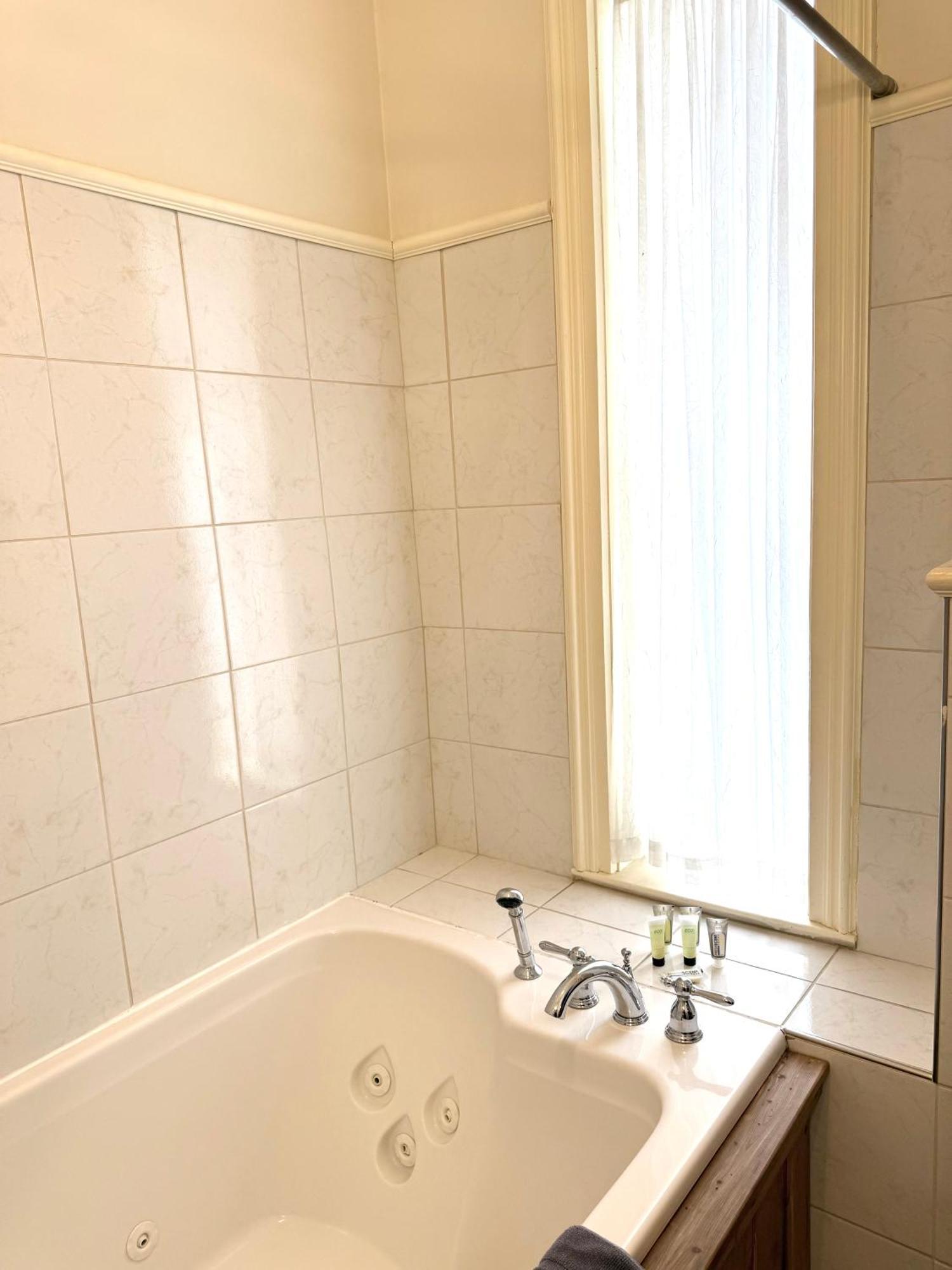 Historic Sion Bass Guest House Fort Wayne Chambre photo