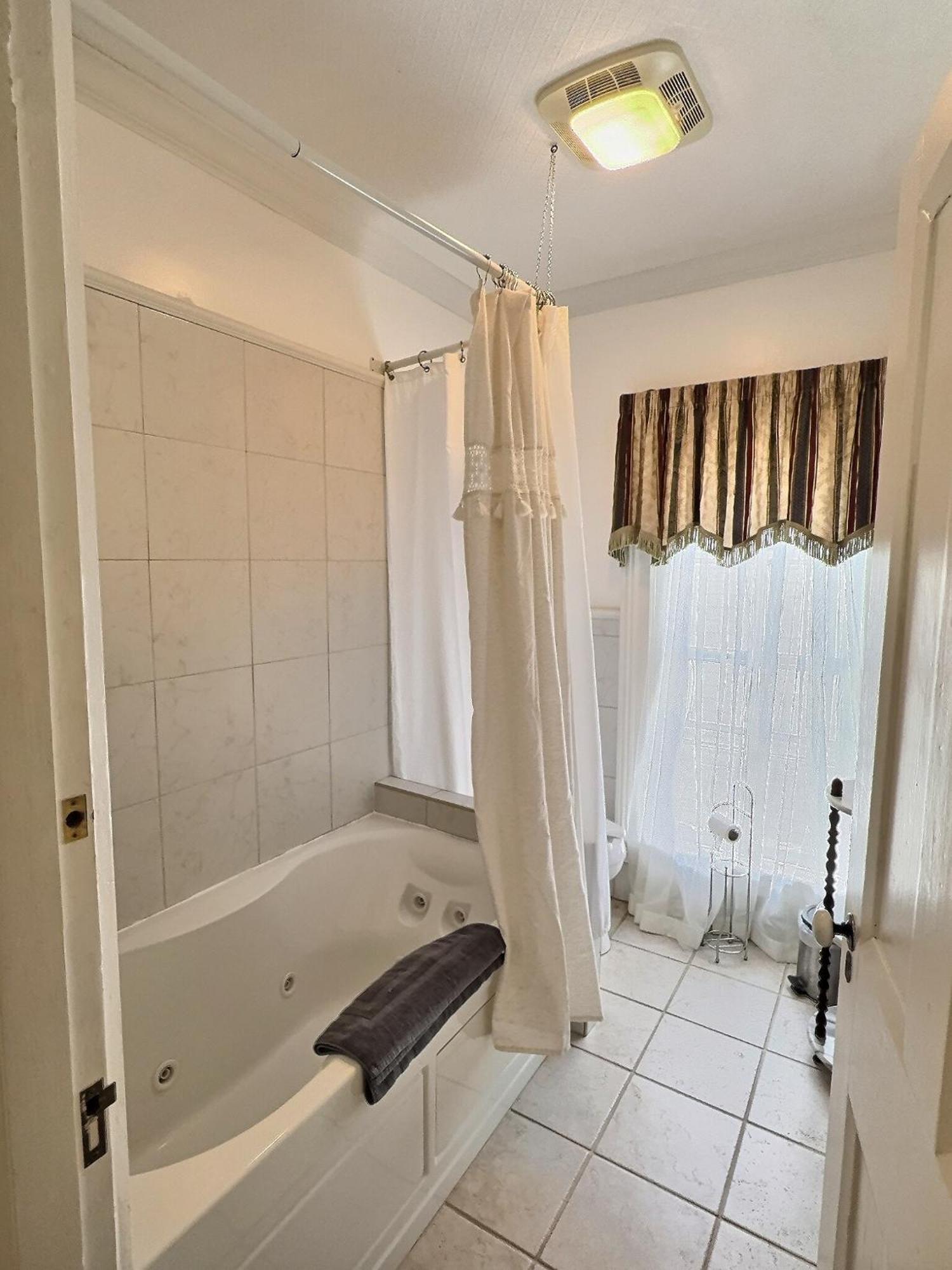 Historic Sion Bass Guest House Fort Wayne Chambre photo